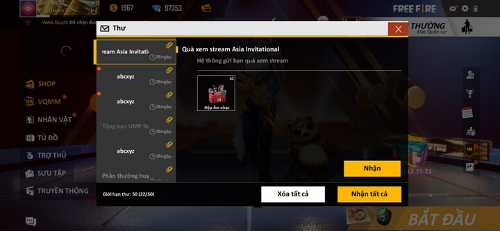 nhận quà trong hòm thư